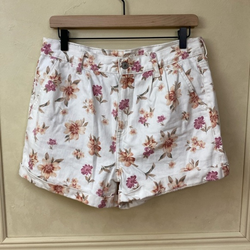 American Eagle Outfitters White and Pink Floral Jean Shorts